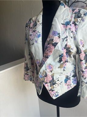 Floral Cropped Blazer Jacket in Mint